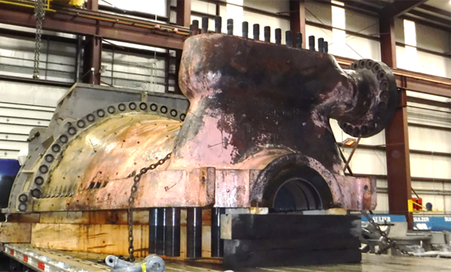 Each half of the steam turbine casing weighed 37’500 lbs (17 tonnes)