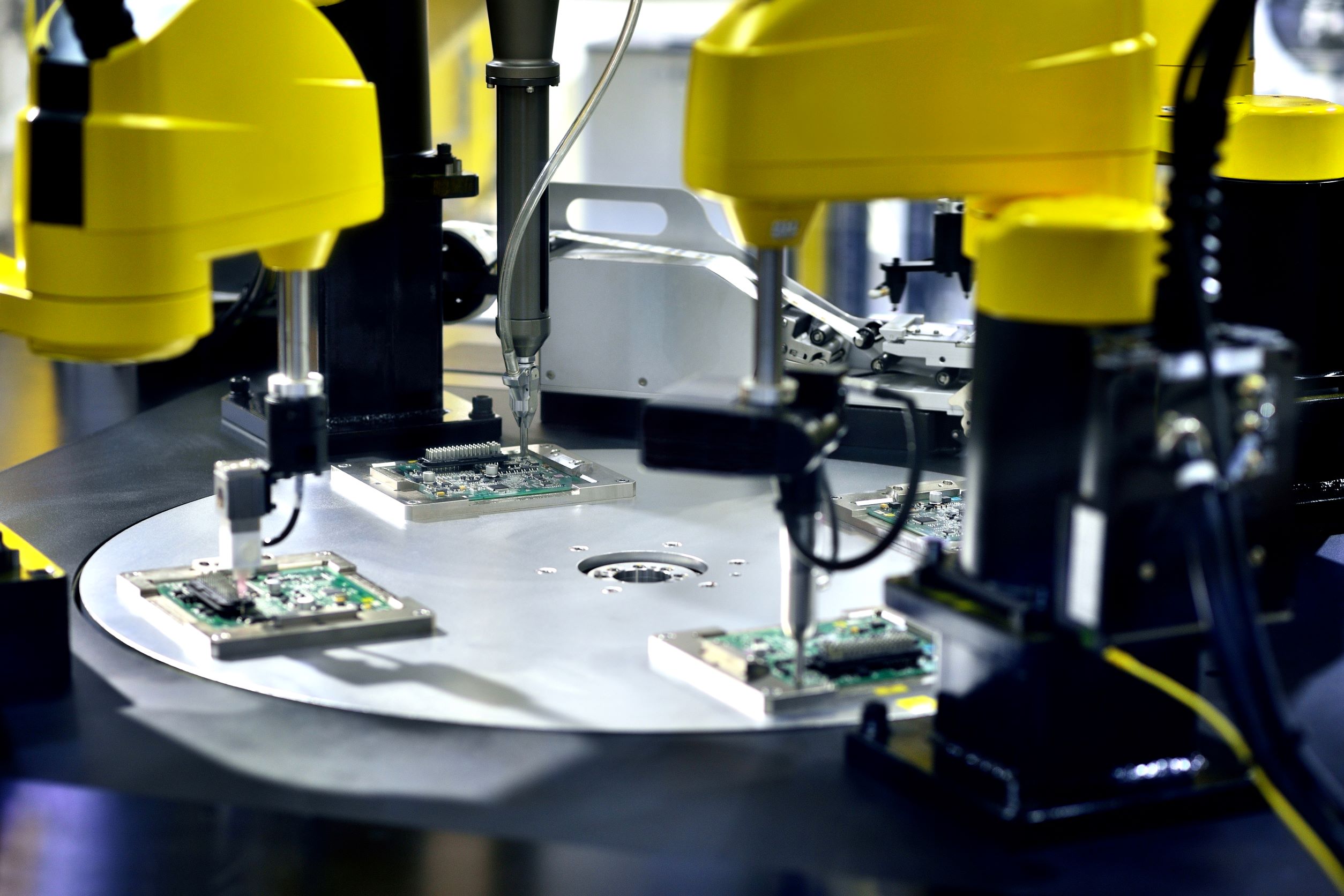 To help semiconductor manufacturers deliver high-quality products and growth, vendors of industrial automation devices should offer cutting-edge solutions leveraging Time-Sensitive Networking (TSN).