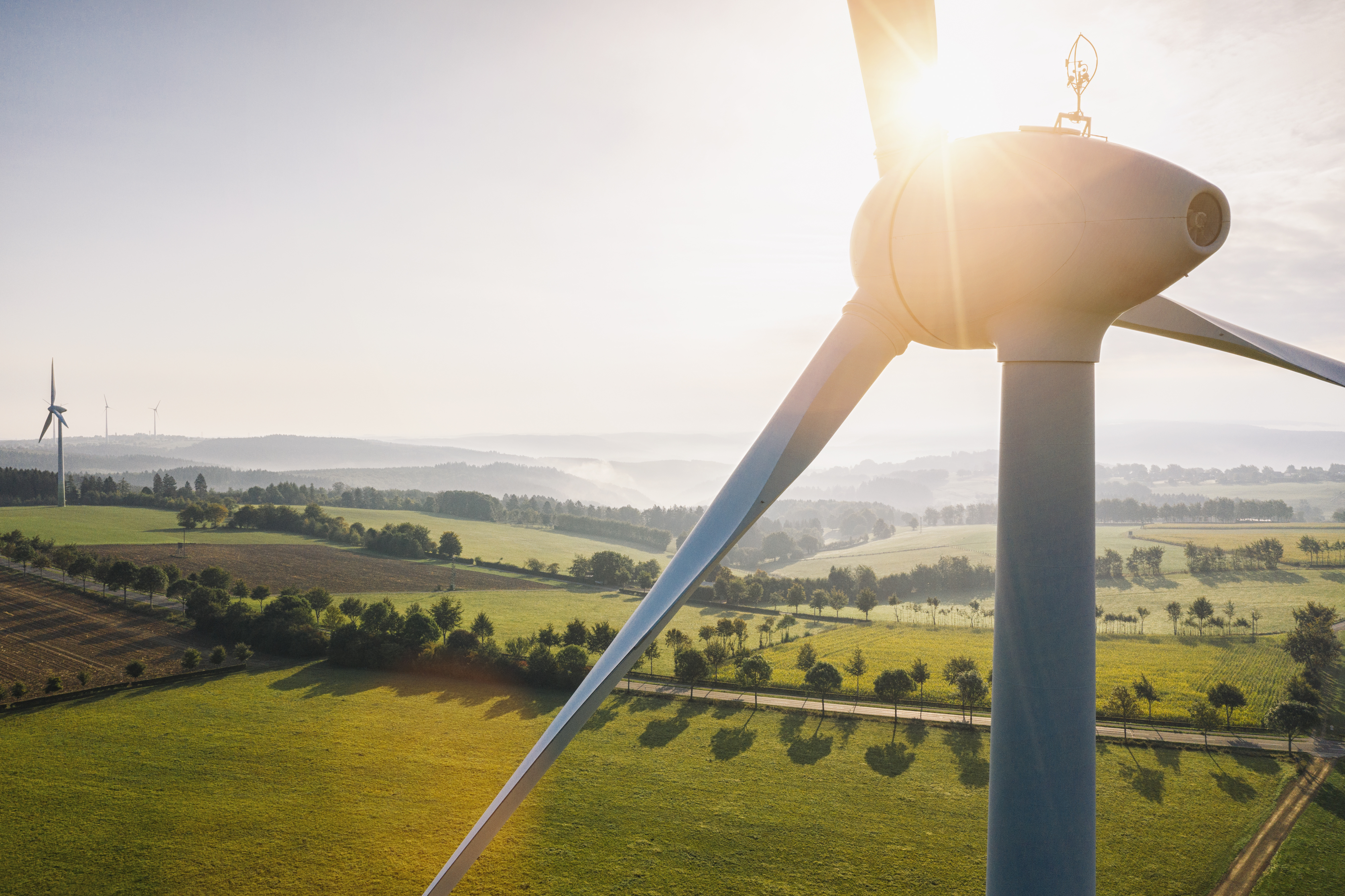 Altra Renewables and its brands offers wind turbine OEMs proven power transmission solutions from a single source. (AdobeStock_223721167)