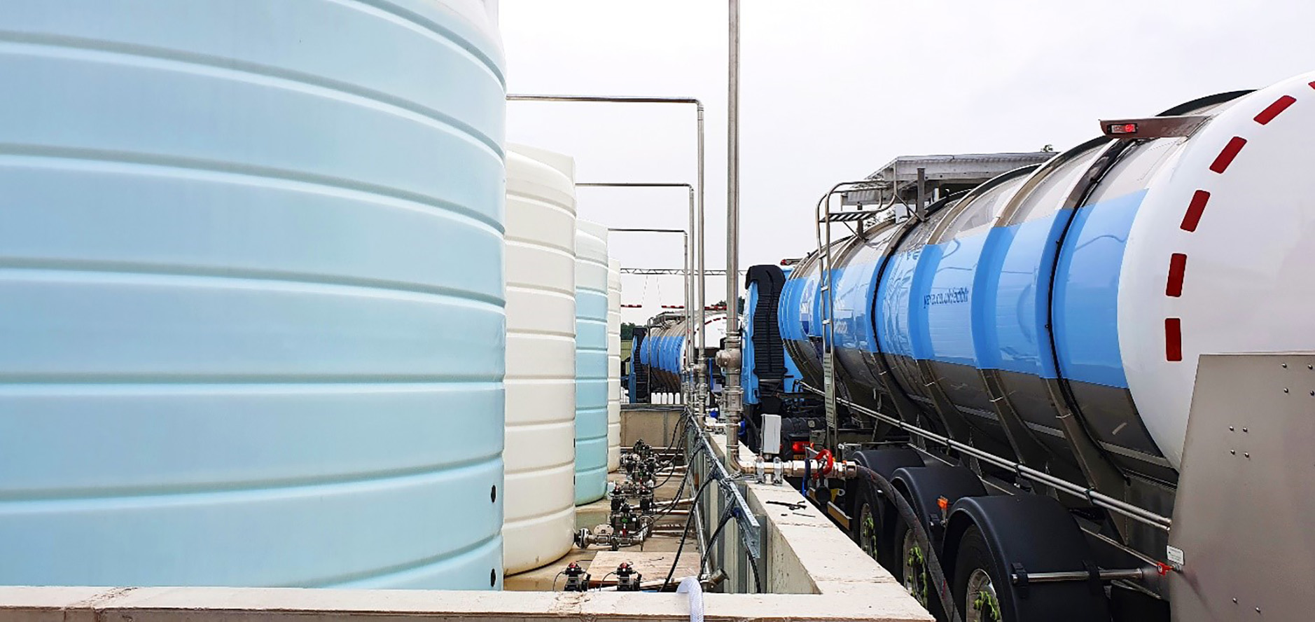 Each tank features separate pipework, which prevents cross contamination.