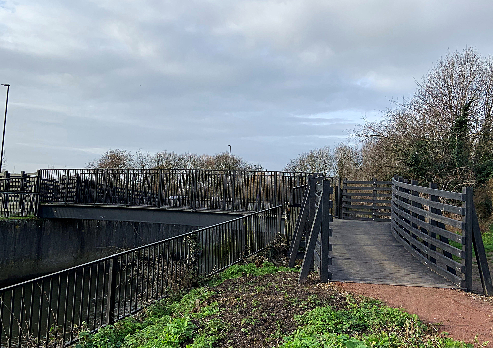 ECS Engineering Services has installed a public access bridge in Greenford, West London, manufactured in fibre reinforced polymer (FRP).