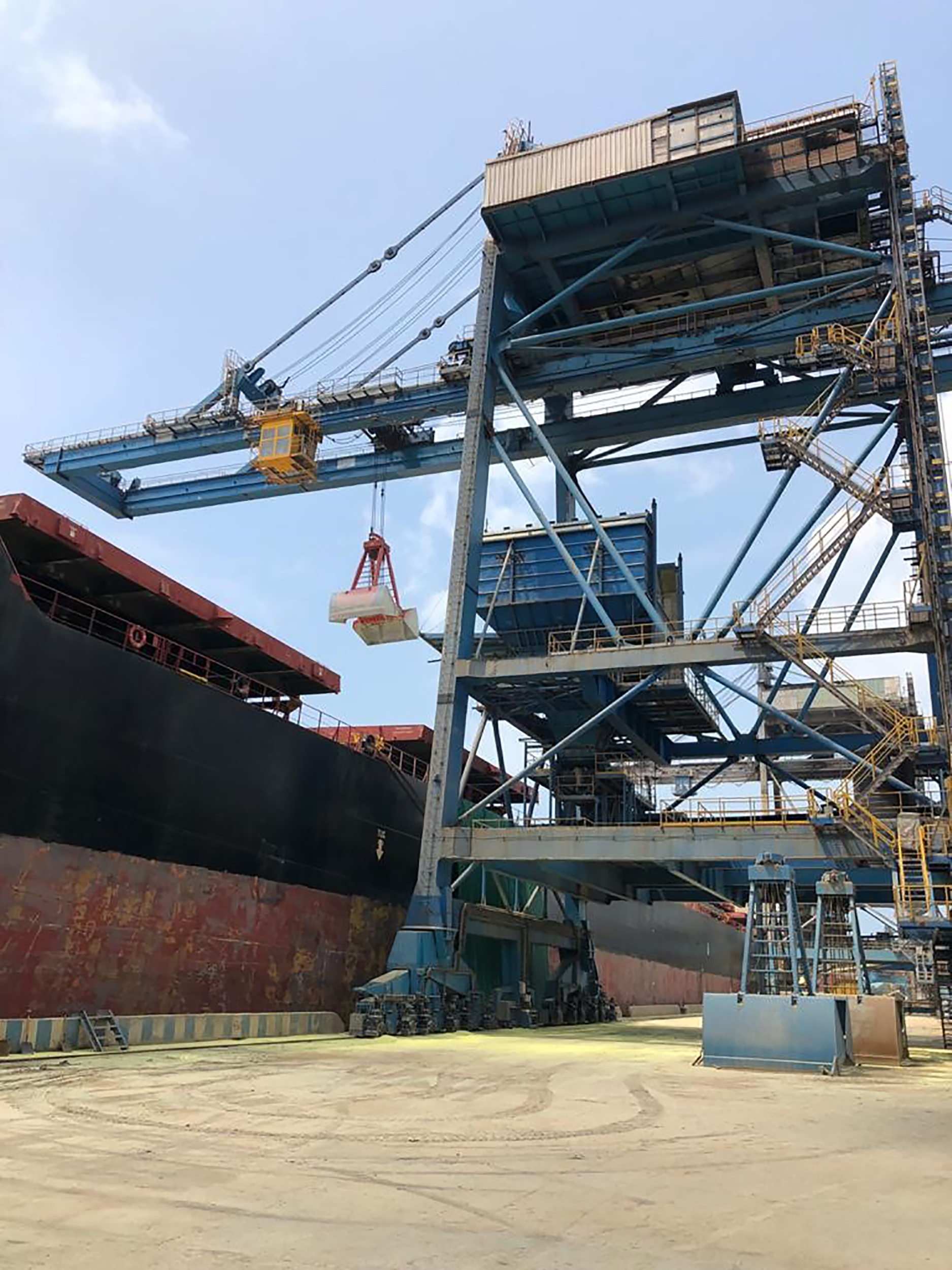 Port cranes have a difficult and demanding job, unloading thousands of tons of goods from ships around the clock. This is particularly true of a TRF Limited grab and loader crane operating at Paradip Port on the East Coast of India.